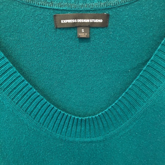 Express Design Studio Green Seeater sz Small - Picture 2 of 6